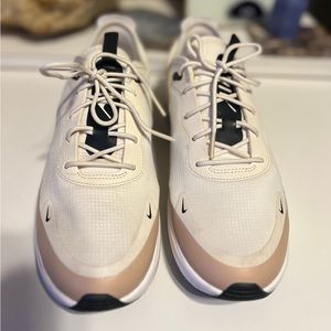 Nike Women's Athletic Shoes - Cream and Black